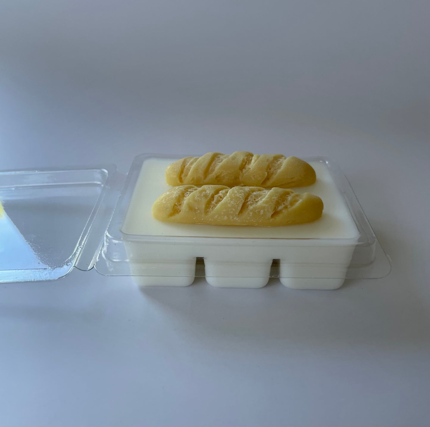 Oui oui baguette — fondant tablette artisanal · Brioche au beurre · Cire soja & coco
